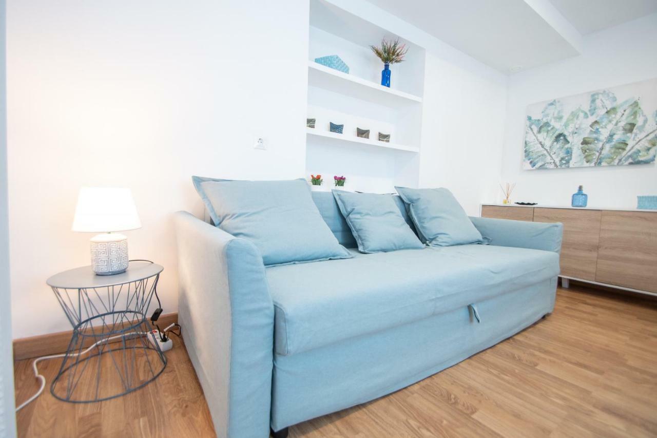Apartamento Aires Mediterraneos Apartment Cadiz Exterior photo