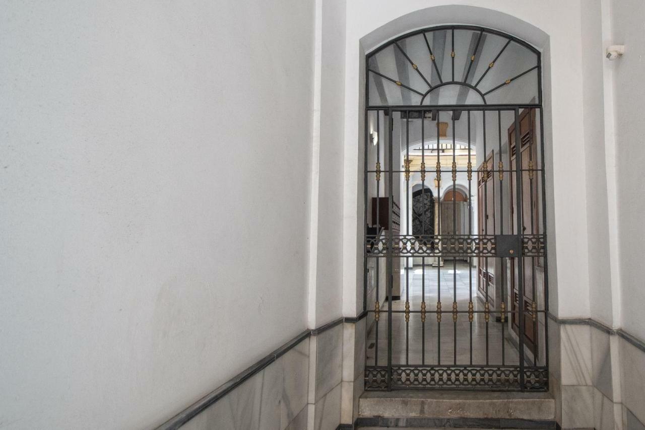 Apartamento Aires Mediterraneos Apartment Cadiz Exterior photo